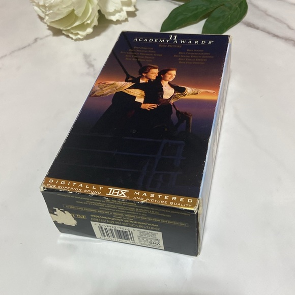 Titanic VHS Movie - Picture 10 of 15
